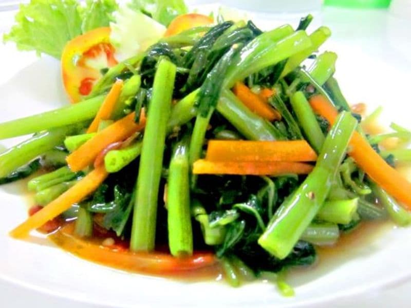 Fried Morning Glory (Waterspinach)
